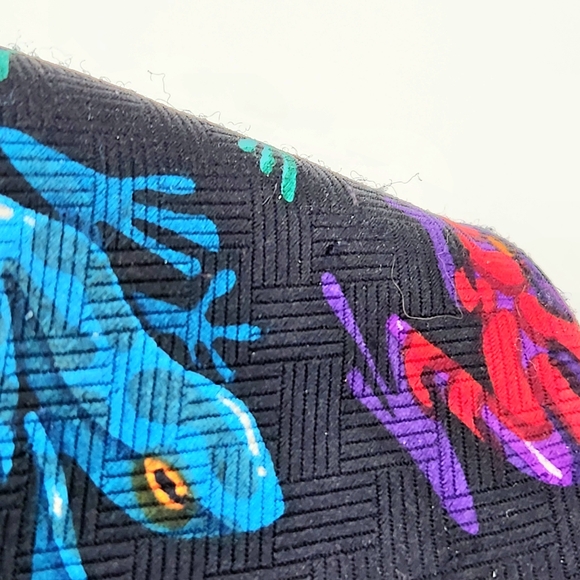 Vtg Addiction Men’s Necktie Tie Black Colorful Rainforest Tropical Tree Frogs - Picture 7 of 9